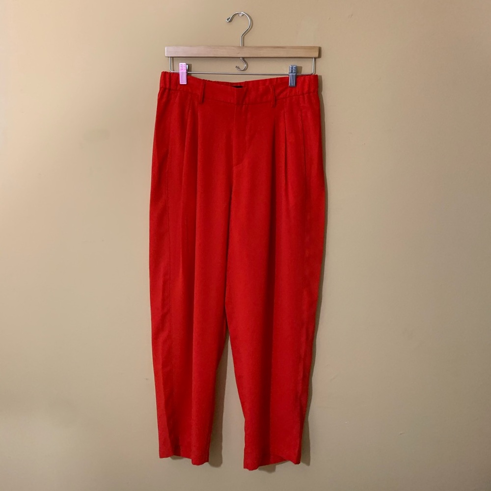 “NEW” Sz L Red Urban Outfitters Pleated Pants